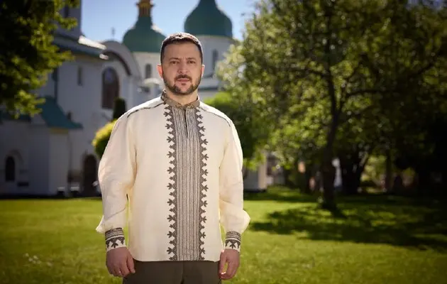 Сьогодні наша молитва за українців, які чекають миру – вітання Зеленського з Великоднем